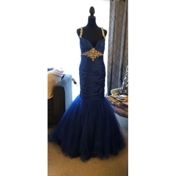 GORGEOUS PREOWNED VINTAGE BLUE MORI LEE MERMAID TULLE CRYSTAL BEADED GOWN SZ 8 - Picture 5 of 13